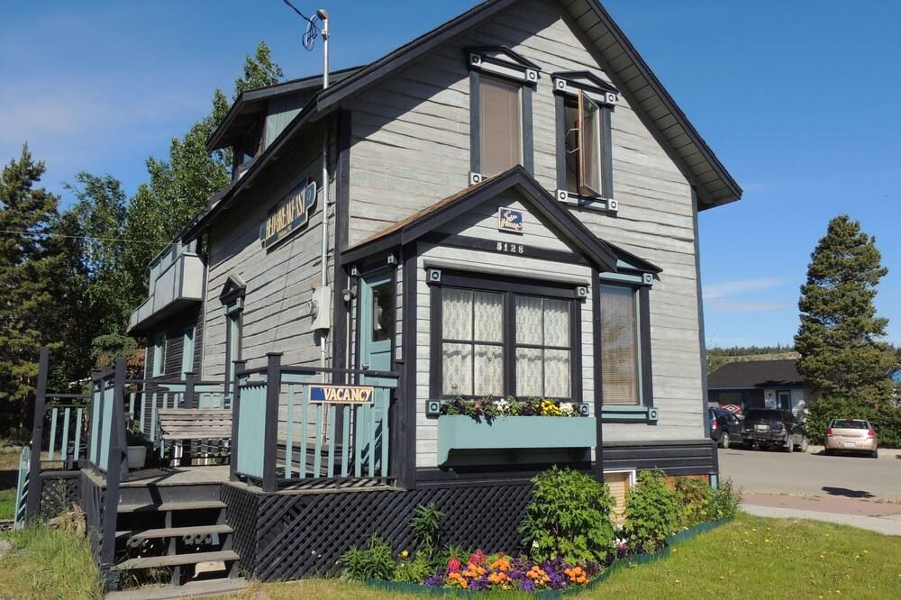 Historical Guest House - ווייטהורס - בניין