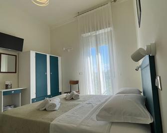 Hotel Dei Platani - Rimini - Bedroom