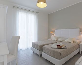 Scala Dei Turchi Resort - Realmonte - Habitación