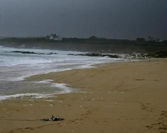 Auberge du Cabestan Hotel Audierne - Audierne - Beach