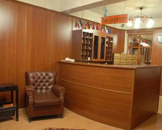 Otel Akkoc - Isparta - Front desk