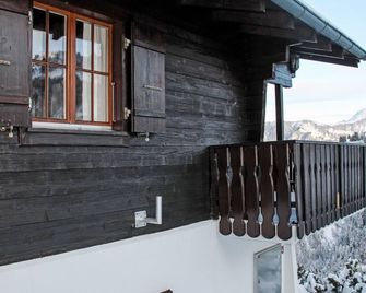 Chalet Chalet Les 3 Marmottes by Interhome - Gruyères - Balcon