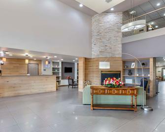 كانتري إن آند سويتس باي راديسون، ميسا، أريزونا - ميسا - أفضل طعام