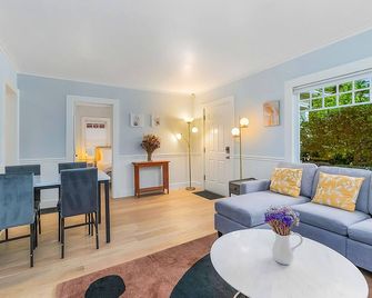 Skyline Blue House in Greenwood - Seattle - Sala de estar