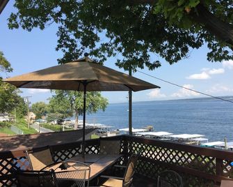 Plum Point Villa - Stunning View In The Heart Of The Finger Lakes! - Himrod - Balcony