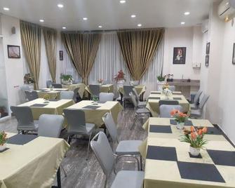 Lerina Hotel & Conference Syariah Banjarbaru - Banjarbaru - Restaurant