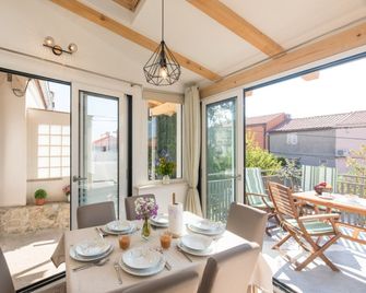 House Mari - Punat - Essbereich