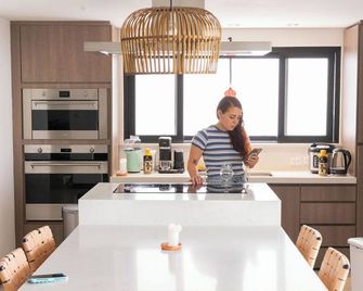 Casa Valparaiso Suites - Saltillo