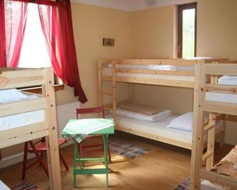 Hostel Flores - Kostanjevac - Habitación