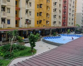 Pool View 2br Apartment At Casablanca East Residences - Yakarta
