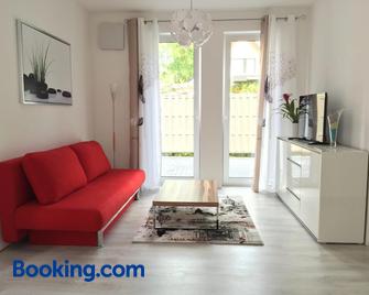 Comfort Apartment Oldenburg - Oldenburg - Oturma odası