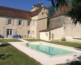 In the heart of the Quercy du Lot national park - Coeur-de-Causse - Piscina