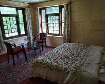 Himalaya Discover Resort - Pahalgam - Bedroom