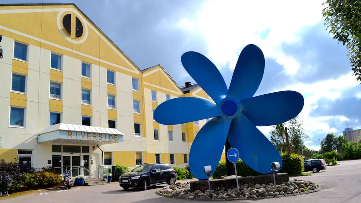 Hotel Riverside