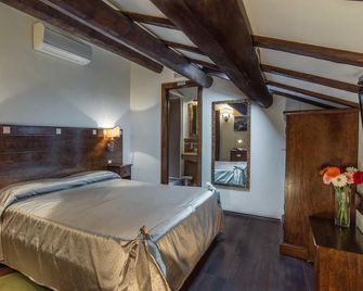 Al Casaletto Hotel - Settecamini - Bedroom