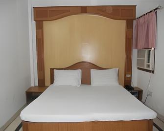 Priyankaa Guest House - Nueva Delhi - Habitación