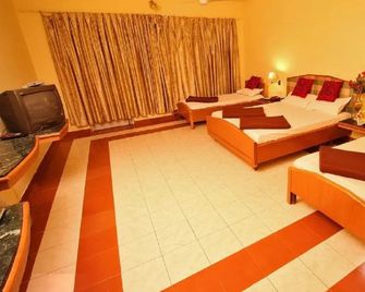 Regal hotel Matheran - Matheran