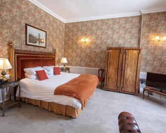 Grafton Manor - Bromsgrove - Bedroom