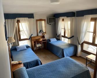 Hotel Guadalope - Alcañiz - Schlafzimmer