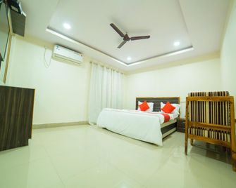 Hotel O Crystal - Warangal - Habitación