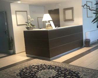 Hotel Royal - San Benedetto del Tronto - Recepción