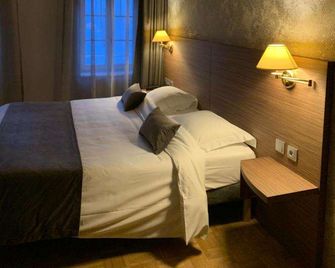 Au Cerf d'Or - Strasburgo - Camera da letto