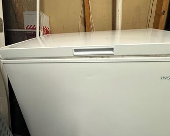 Private 1-Bedroom Walk-Out Basement in Dumfries - Dumfries - Wäscheservice