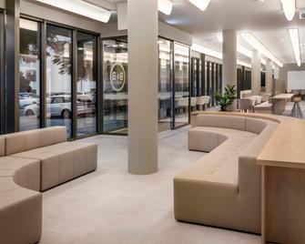 B&B Hotel Lisboa Oeiras - Oeiras - Lobby