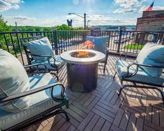 The Cove Guest House - Prescott