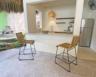 Charming & Spacious Garden Nook - Sayulita - Sypialnia