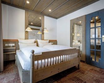 Hotel Promenade - באד פוסינג - חדר שינה