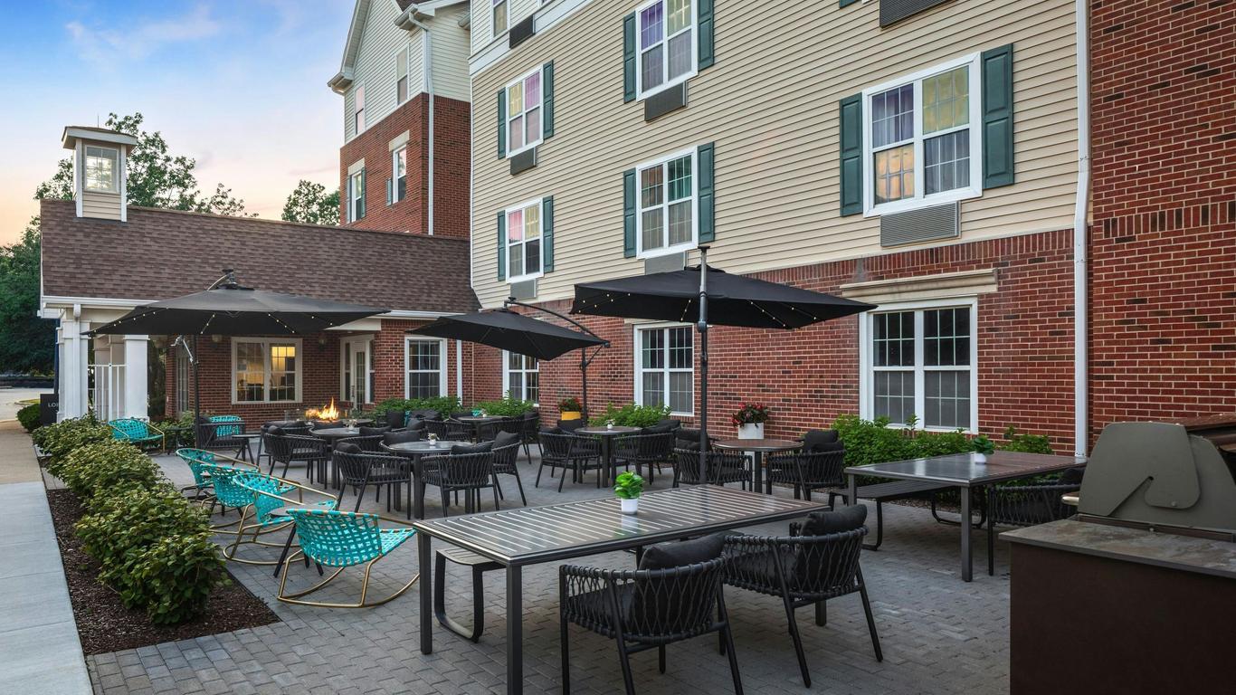 TownePlace Suites by Marriott Chicago Lombard