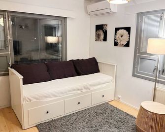 1010 Sunny House - Vaasa - Wohnzimmer