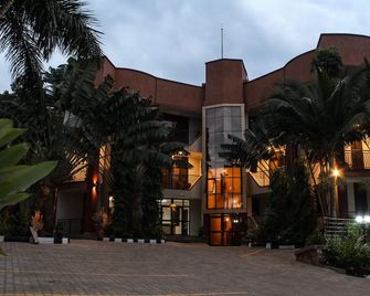 Excelsis Garden Hotels - Kampala - Kampala - Gebouw