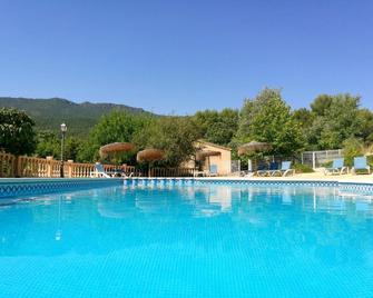 Finca La Celada - Moratalla - Piscina
