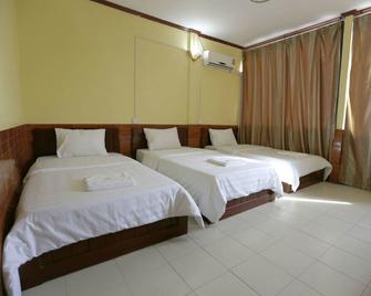 Intouch Guest House - Vientiane - Soverom