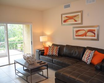 Fort Myers Luxury Vacation Condo - Fort Myers - Wohnzimmer