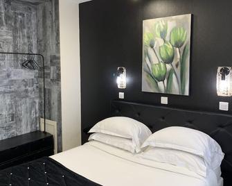 Hotel Restaurant Baryton - Saint-Marcel - Camera da letto