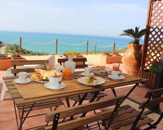 B&B La Torre - Realmonte - Balcony