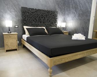 Le Boutique Luxury Rooms - Fiumicino - Camera da letto