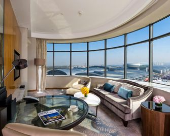Hilton Urumqi - Ürümqi - Wohnzimmer