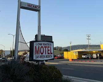 The Oaks Motel - Gilroy - Будівля