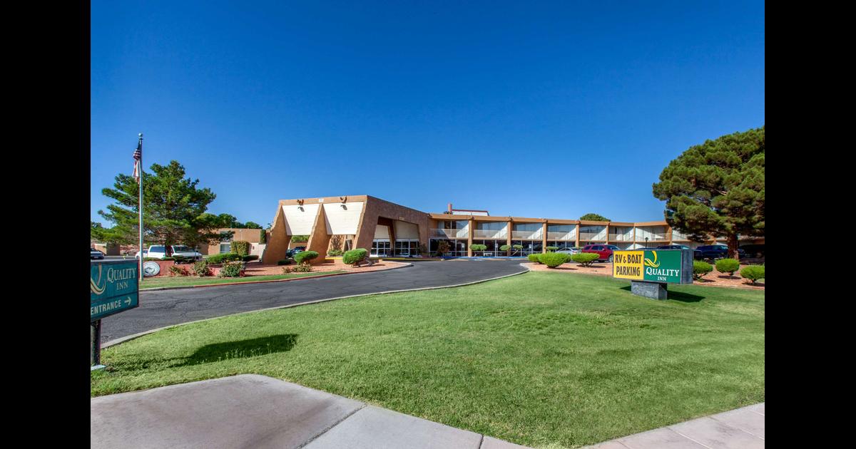Quality Inn View of Lake Powell Page 52 (̶2̶2̶5̶). Page Hotel Deals