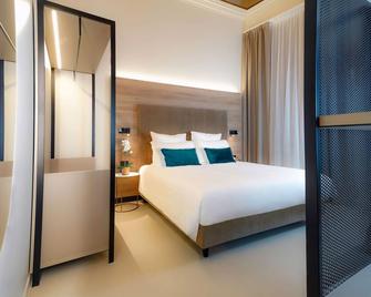 Bergamo Inn 21 - Bergamo - Kamar Tidur
