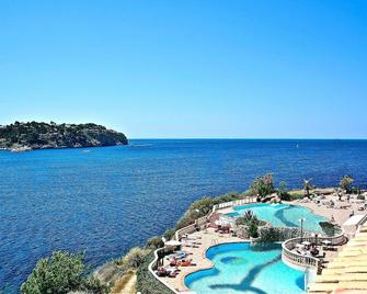 센티도 푼타 델 마르 호텔 앤드 스파 - 어덜트 온리 - 산타폰사 - 수영장