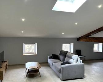 Le Cosy Grenier de Pauline et Flo - Cessenon-sur-Orb - Sala de estar