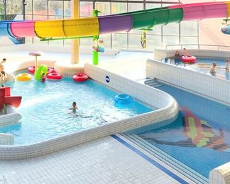 Rentumi Hostel Gryfino Noclegi Pokoje - Gryfino - Pool