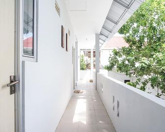 Pas Residence - Manado - Balcony
