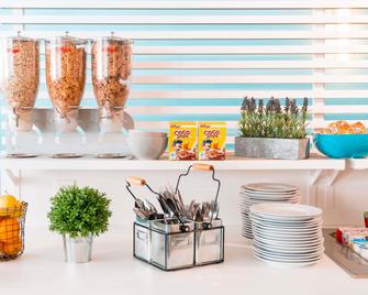 ibis Styles Marseille Centre Prado Place Castellane - Marseille - Dining room