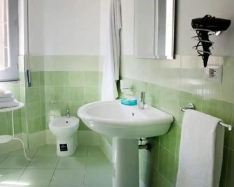 Il Centenario - Ascea - Bathroom
